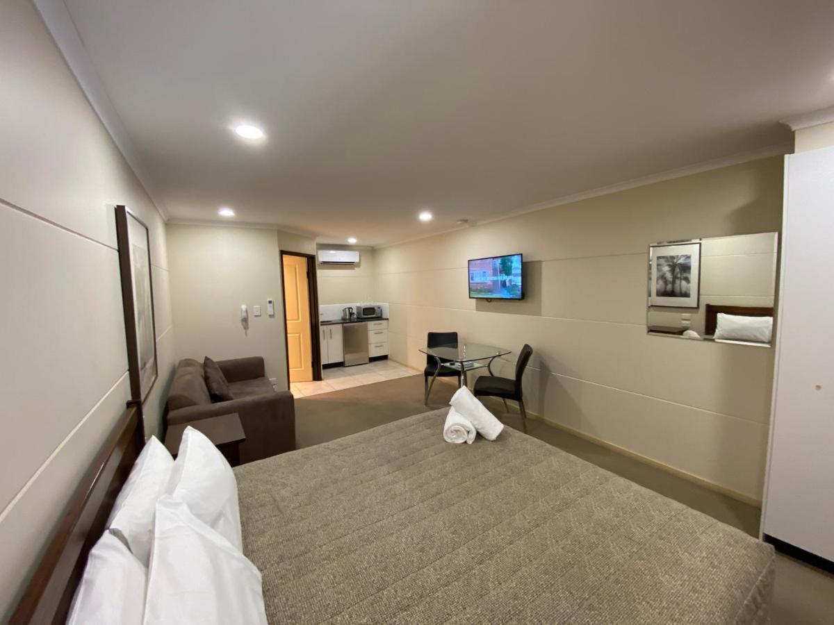 Balranald Club Motel מראה חיצוני תמונה