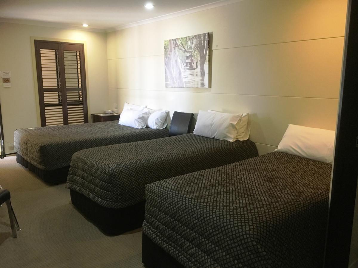 Balranald Club Motel מראה חיצוני תמונה